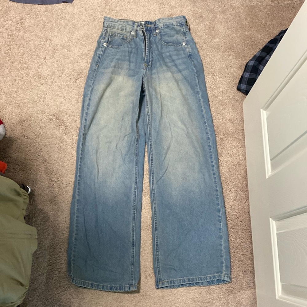 Simple Society, medium wash, size: 0/24